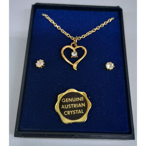 Vintage Gold Tone Heart Necklace & Earrings Austrian Crystal